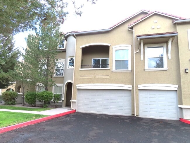 Building Photo - 9050 Double R Blvd