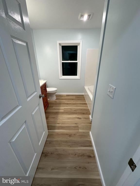 Building Photo - 40 Mt Hope Rd