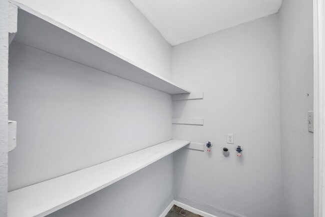 Building Photo - 3232 Scotch Moss Ln