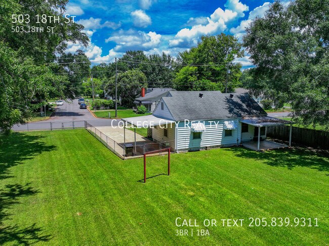 Building Photo - 503 18th St