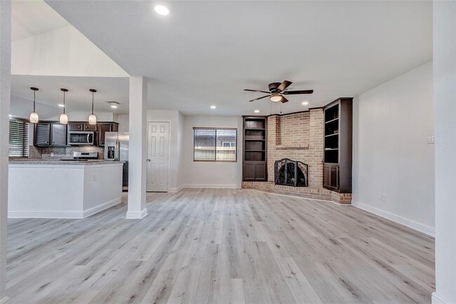Building Photo - 10618 Sageberry Dr
