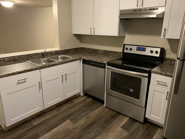 Building Photo - 3567 Baltimore Ave