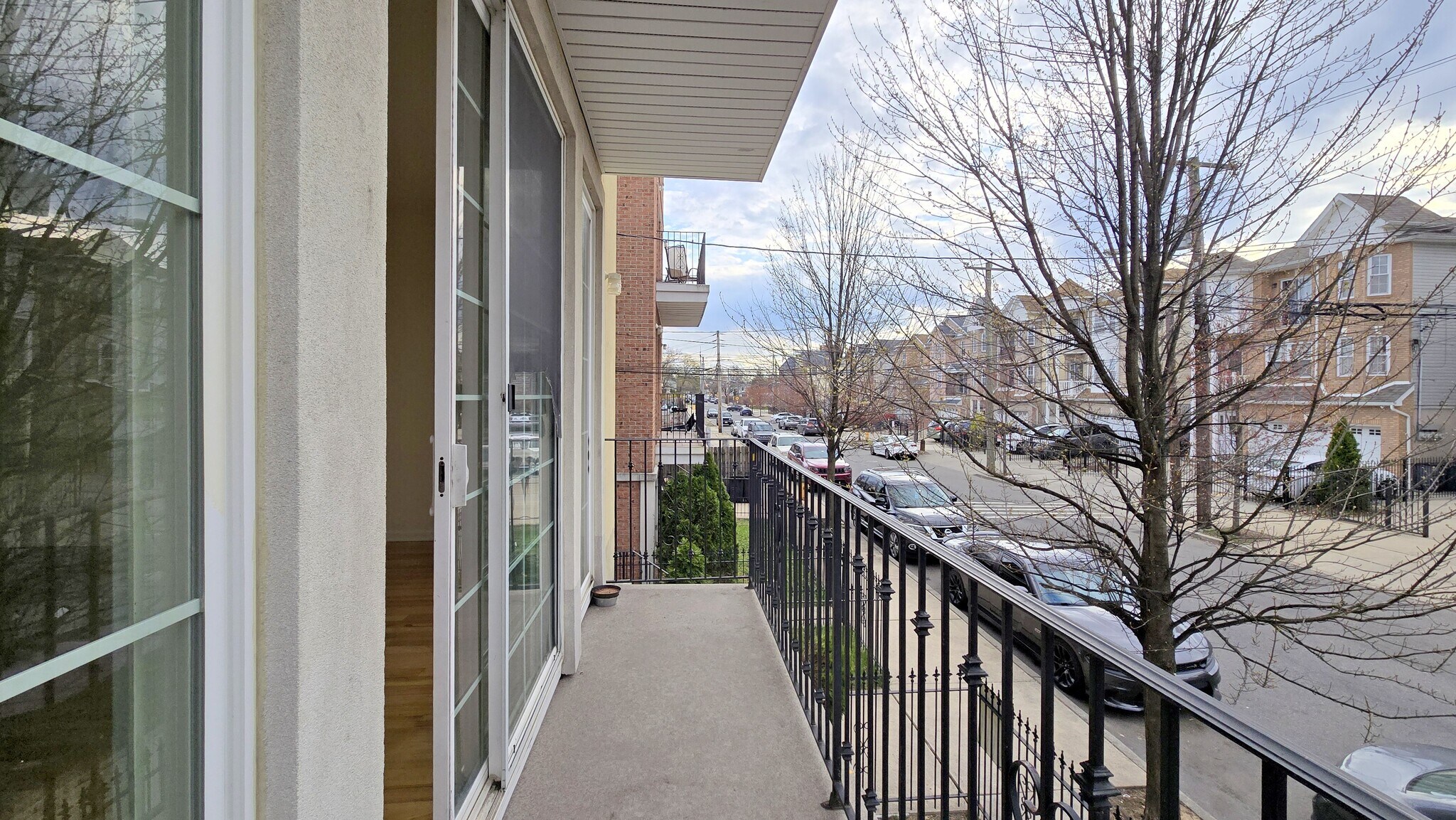 Building Photo - 157 Manchester Pl