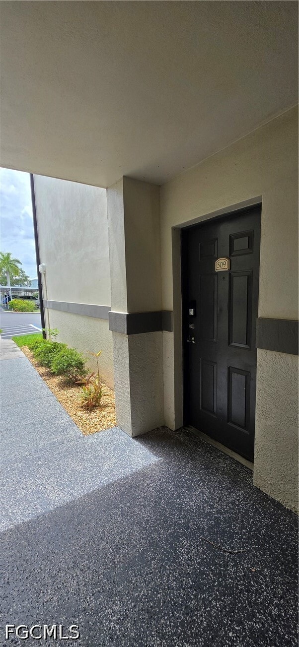 Building Photo - 3419 Winkler Ave