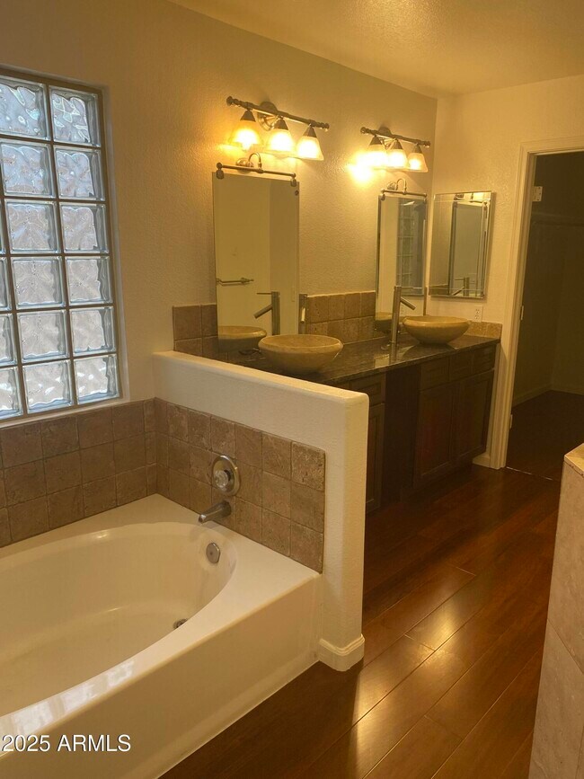 Building Photo - 7374 W Los Gatos Dr