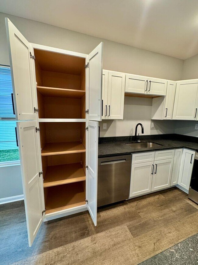 Building Photo - 106 Sidewinder Dr