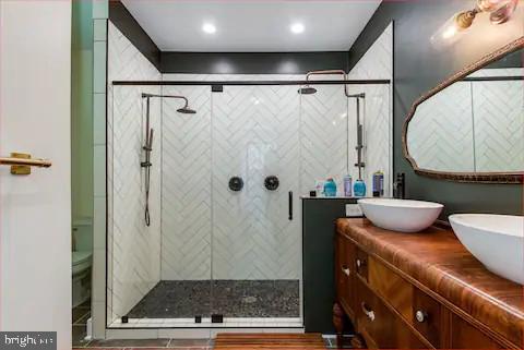 Building Photo - 777 Scrabble Rd