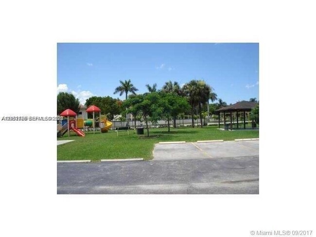 Building Photo - 6854 NW 173rd Dr