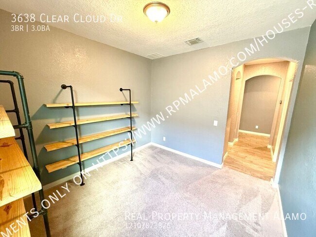 Building Photo - 3638 Clear Cloud Dr