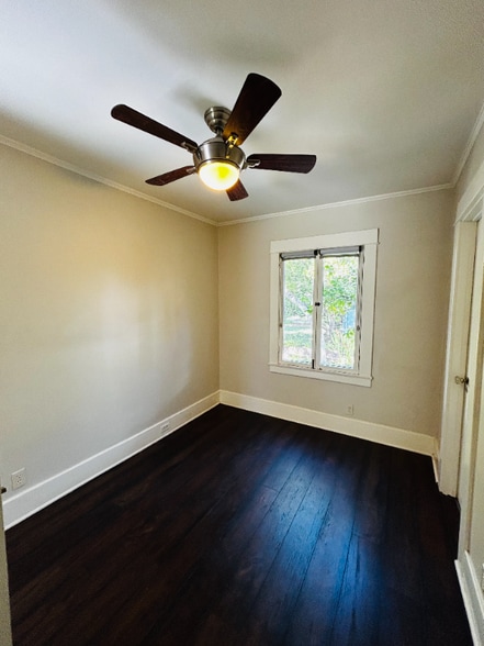 Building Photo - 444 S Euclid Ave