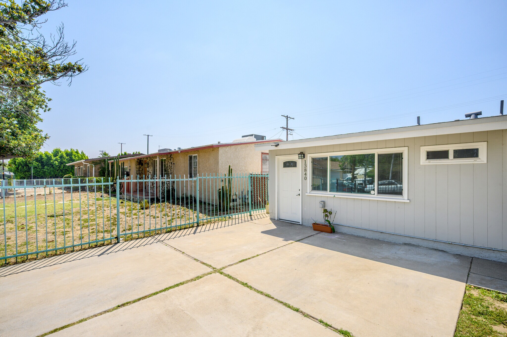 Building Photo - 13840 Community St