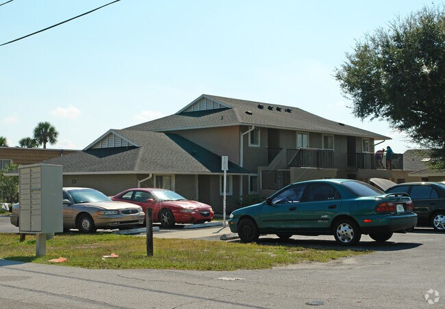 Building Photo - 111 Caribbean St