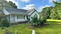 Building Photo - 152 Edmondson Dr