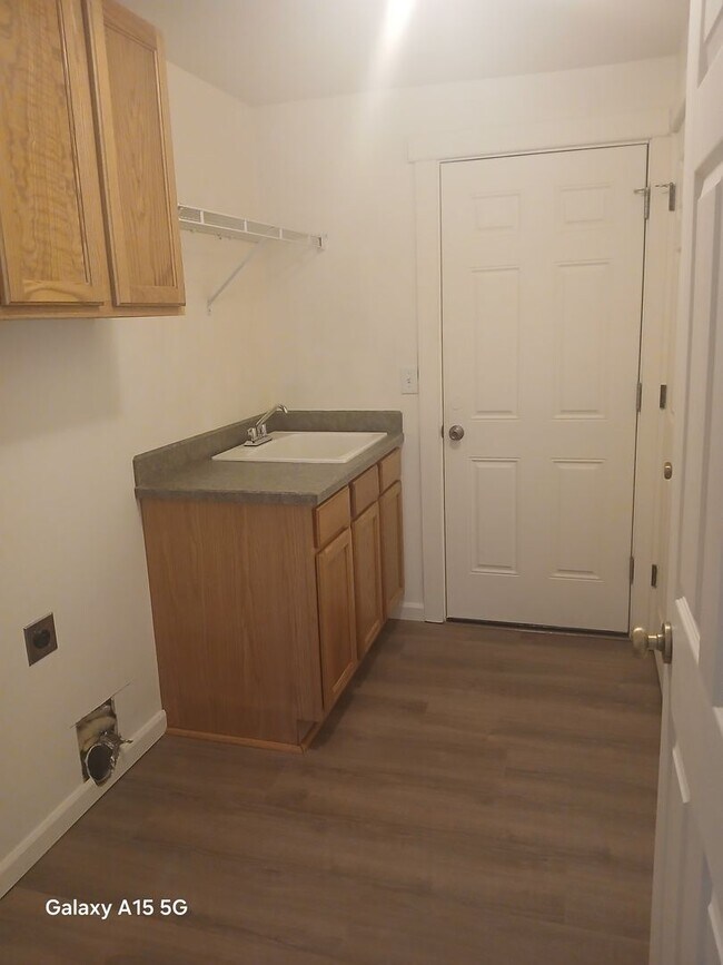 Building Photo - 54845 Tamarack Rd