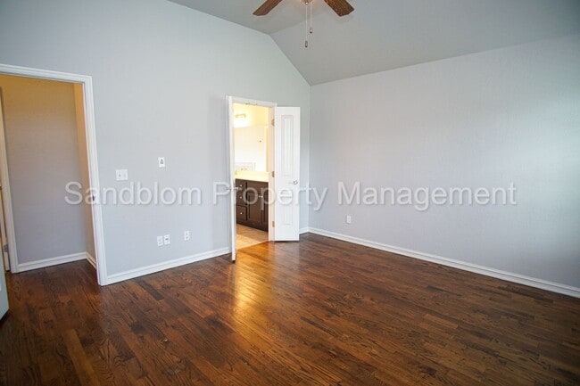 Building Photo - For Lease | Jenks | Available Now!