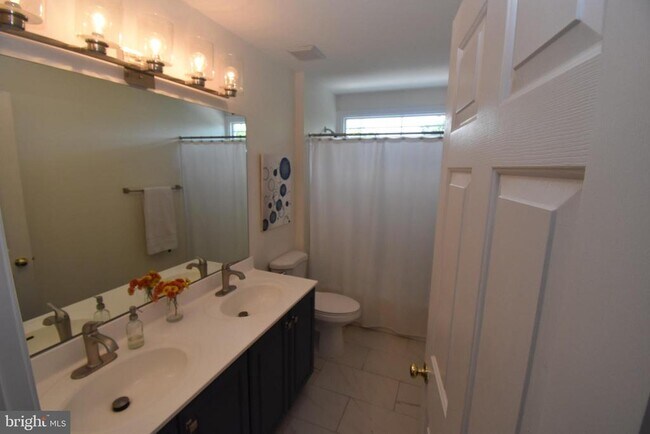 Building Photo - 6506 Susan Barkley Ct