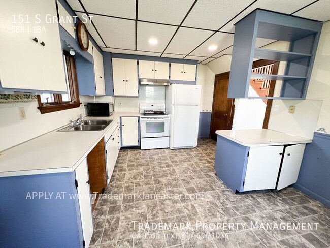 Building Photo - 151 S Grant St