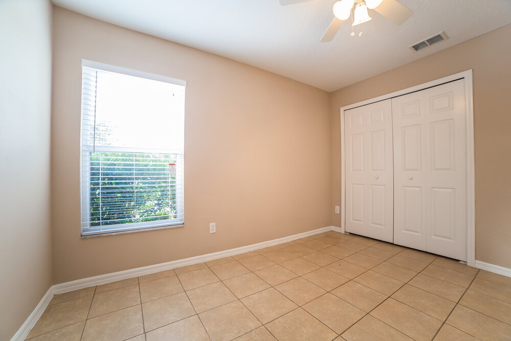Building Photo - 232 Valley Edge Dr