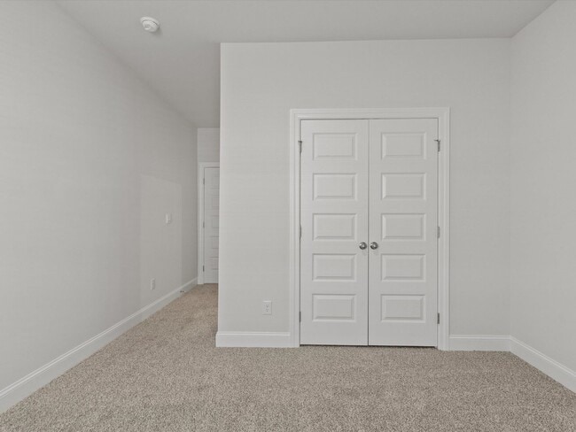 Building Photo - Spacious 4-Bed, 3-Bath New Home with 3-Car Garage and Private Owner’s Suite!