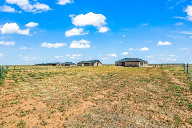Building Photo - 10519 East C R 7400