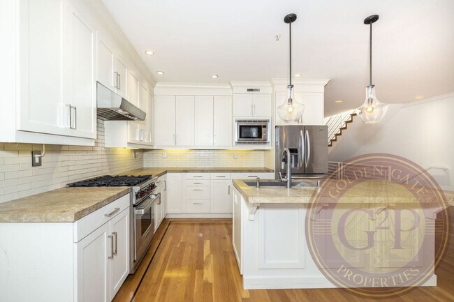 Building Photo - Noe Valley - 4 BR, 3 BA Condo 2,326 Sq. Ft...