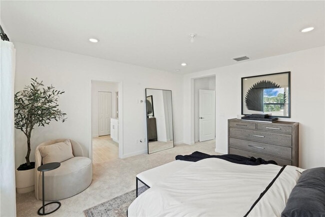 Building Photo - 22036 Brookmont Dr