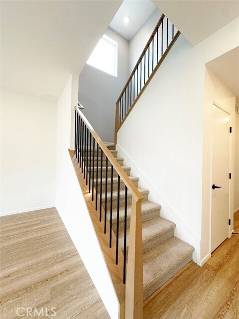 Building Photo - 229 Paddock Ln