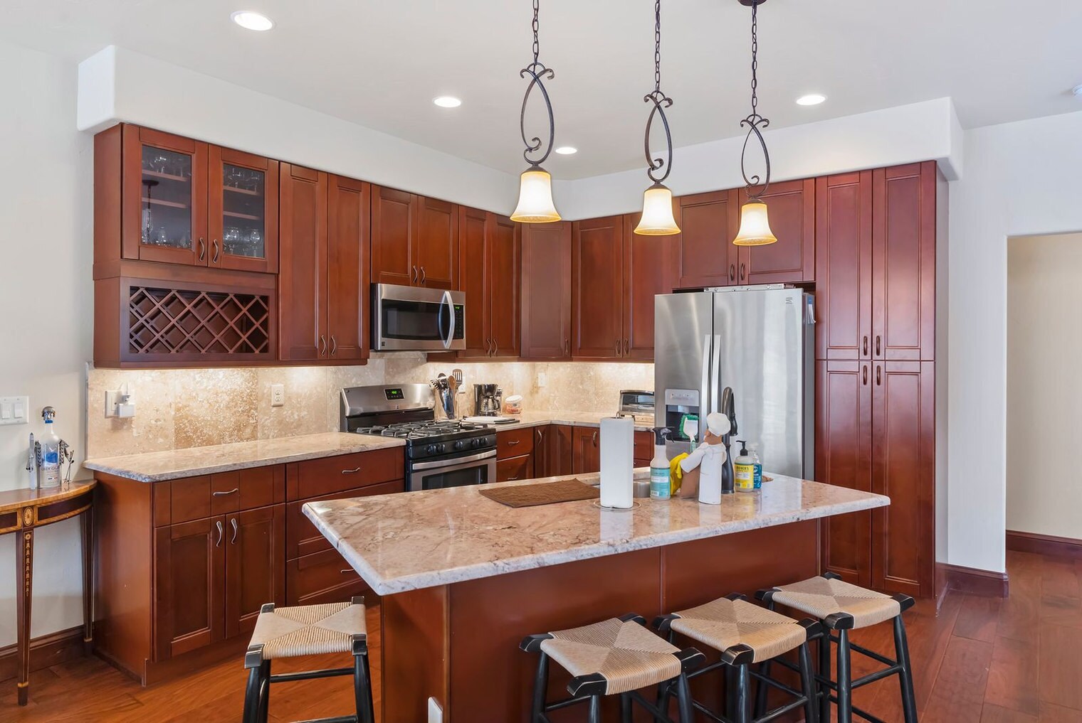Building Photo - 313 Majestic Cir