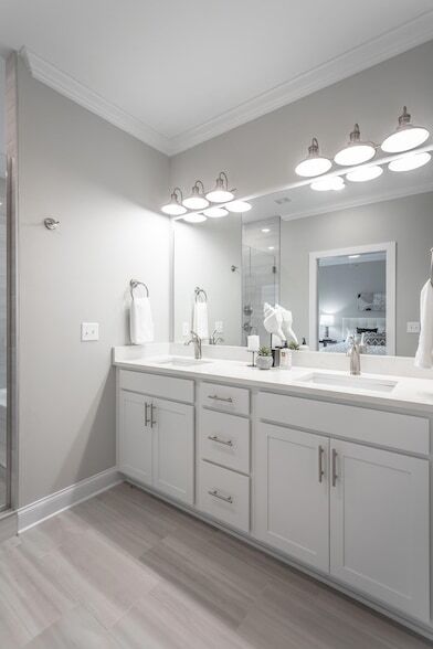 Building Photo - 8955 Silver Maple Dr