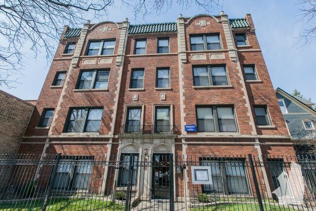 Building Photo - 4546 North Damen-308