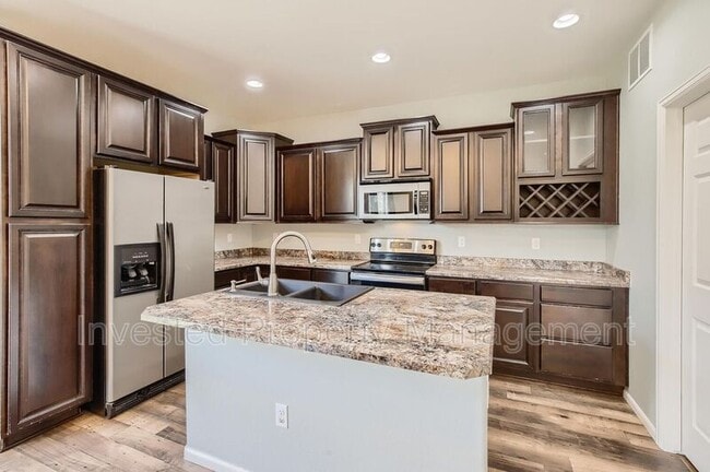 Building Photo - 2484 Coach House Loop