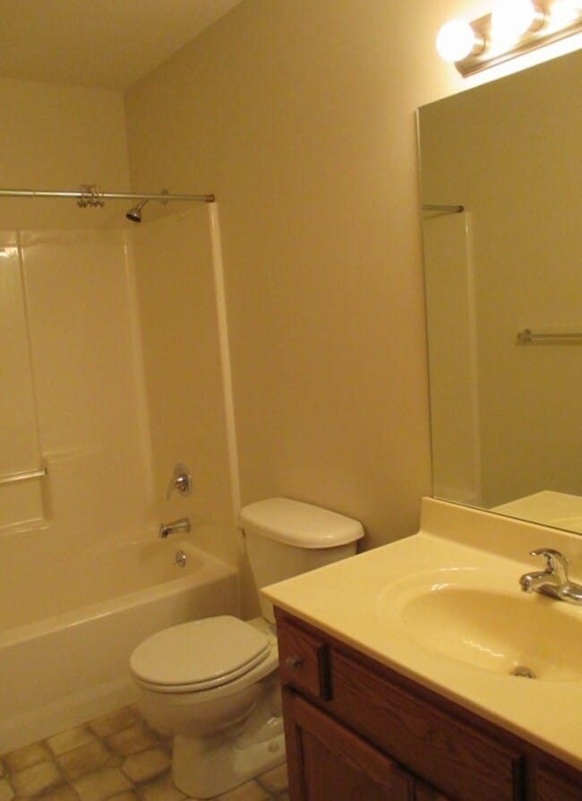 Building Photo - Great Corner Lot