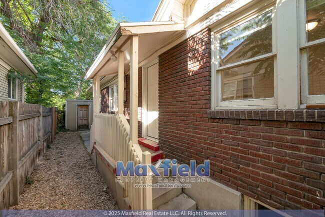 Building Photo - Sugar House Bungalow 2 BD 1 BA 1GA