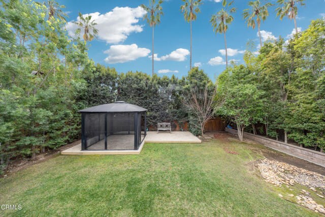 Building Photo - 391 E Highland Ave