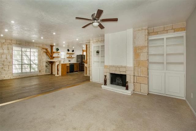 Building Photo - 10578 High Hollows Dr