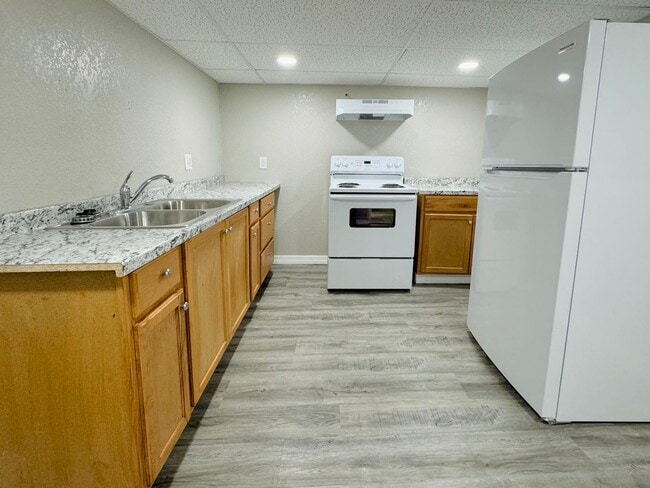 Primary Photo - 1706 Avenue B