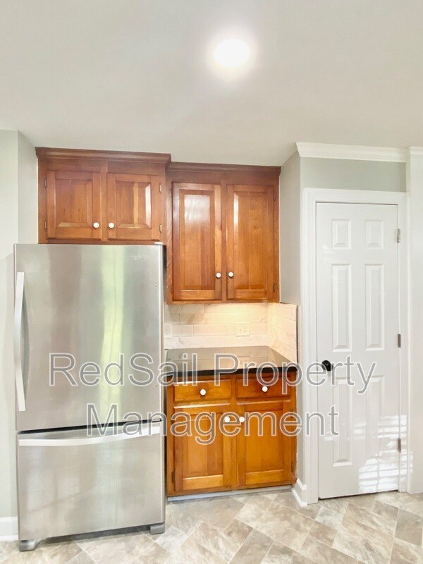 Building Photo - 801 Wormley Creek Dr