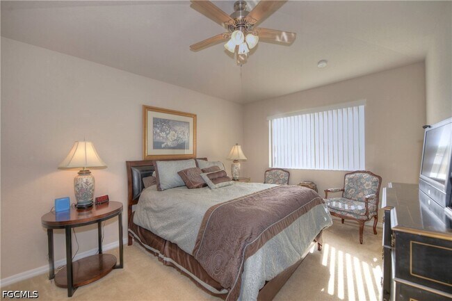 Building Photo - 2426 Laurentina Ln