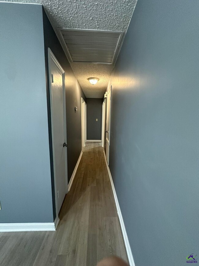 Building Photo - 503 Coventry Ct