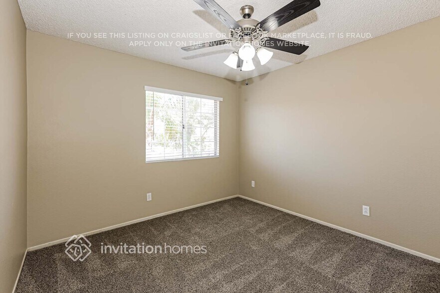 Building Photo - 2699 W Calle Vista Dr