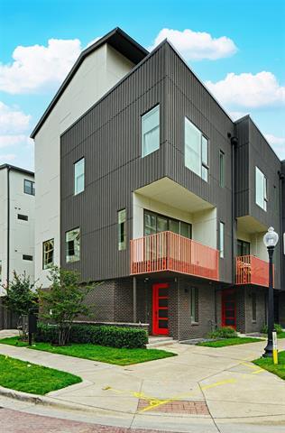 Building Photo - 236 Melba St