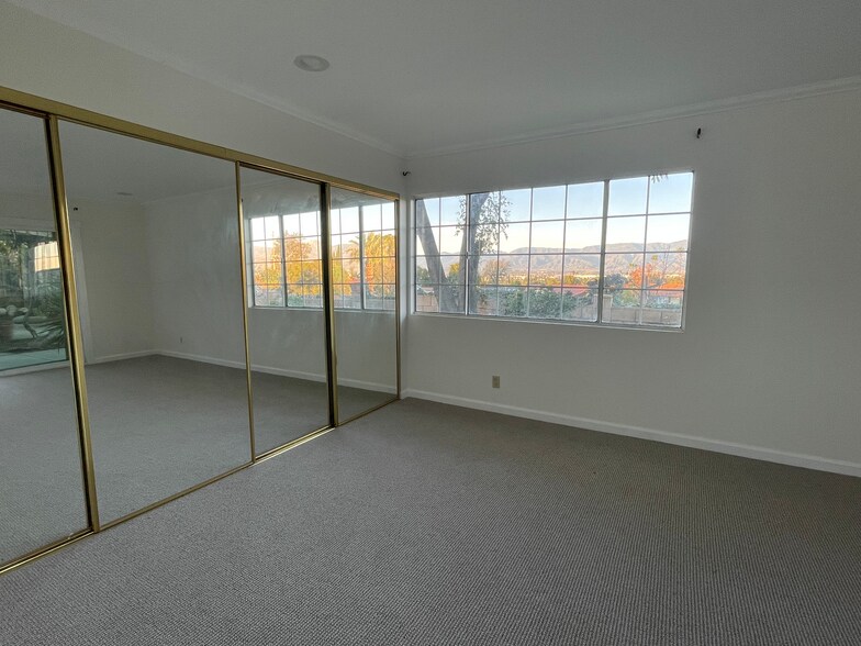 Building Photo - 25660 Allen Way