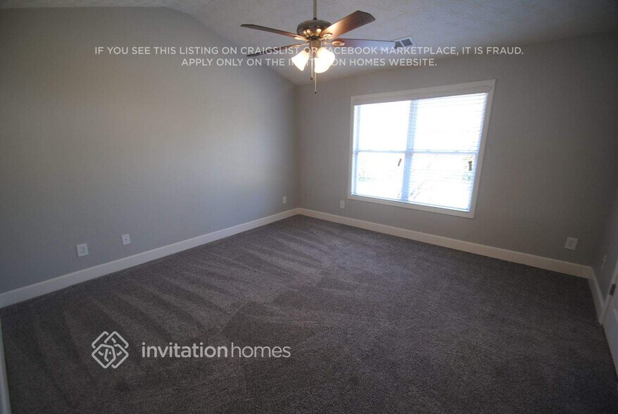 Building Photo - 4665 Pine Isle Way