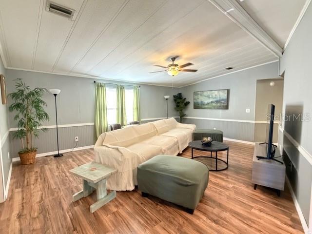 Building Photo - 602 Jason Dr