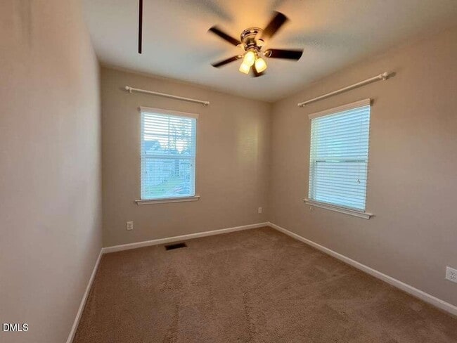 Building Photo - 2223 Chattering Lory Ln