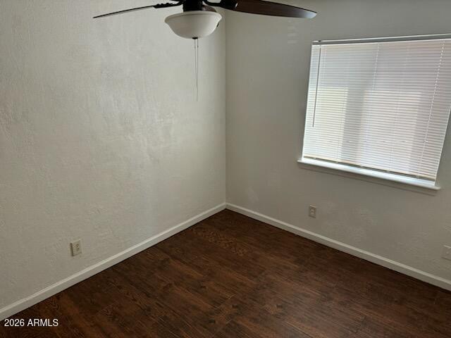 Building Photo - 1319 W Vogel Ave