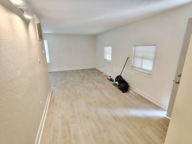 Building Photo - 4402 Pine Brook Ct