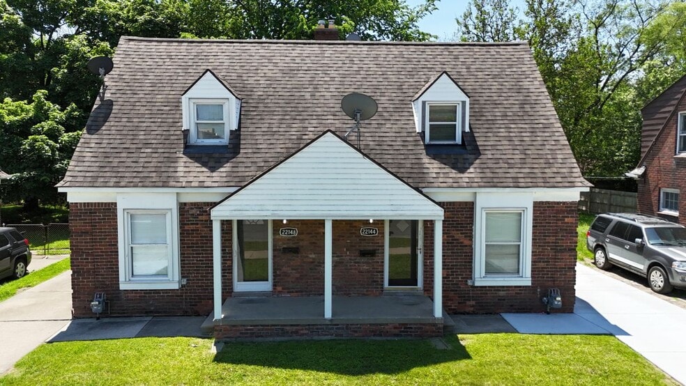 Building Photo - 22144 Moross Rd