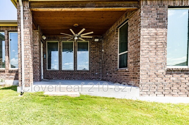 Building Photo - 908 Sussex Cove