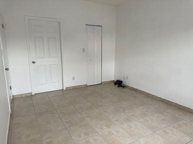 Building Photo - 660 Cypress Club Way